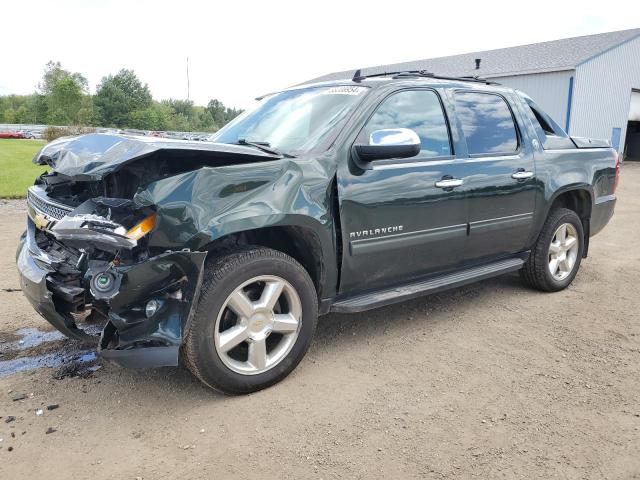  Salvage Chevrolet Avalanche