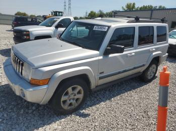  Salvage Jeep Commander