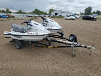  Salvage Yamaha Jetski