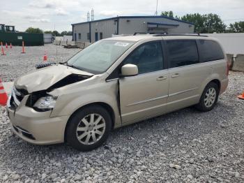  Salvage Chrysler Minivan