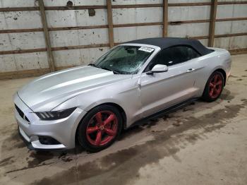  Salvage Ford Mustang