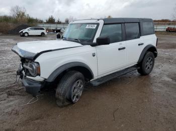  Salvage Ford Bronco