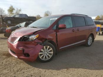  Salvage Toyota Sienna