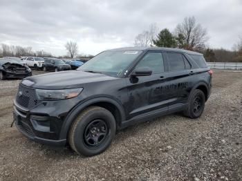  Salvage Ford Explorer