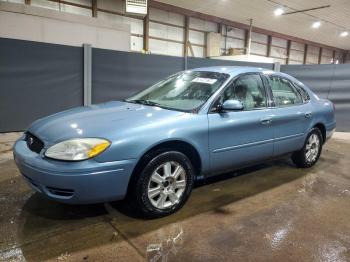  Salvage Ford Taurus