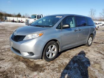  Salvage Toyota Sienna