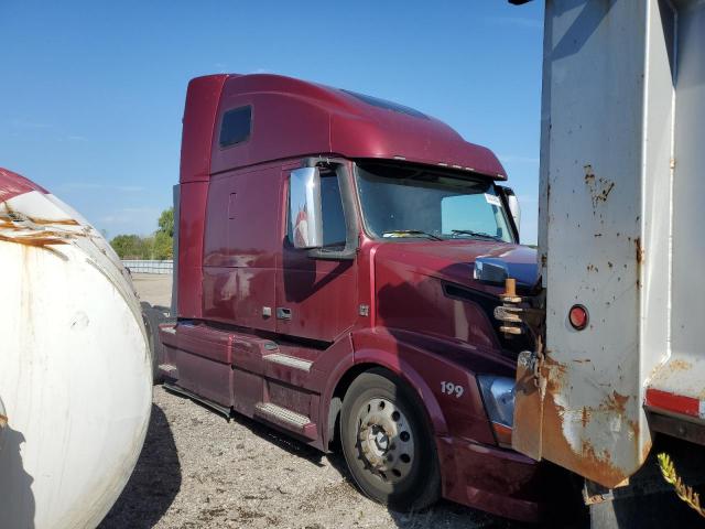  Salvage Volvo Vnl