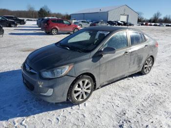  Salvage Hyundai ACCENT