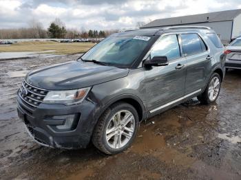  Salvage Ford Explorer