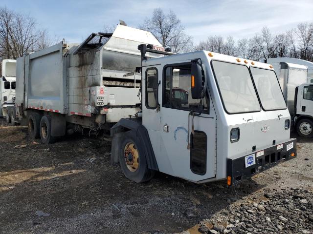  Salvage Crane Carrier Let2 Cc