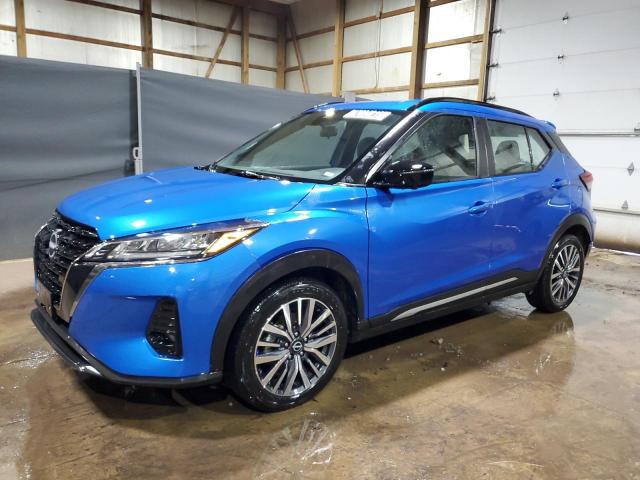  Salvage Nissan Kicks