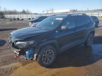  Salvage Jeep Cherokee