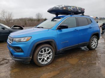  Salvage Jeep Compass