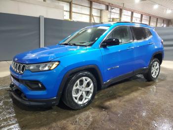  Salvage Jeep Compass