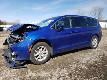  Salvage Chrysler Pacifica