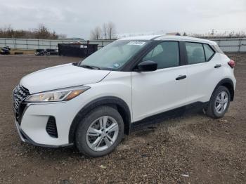  Salvage Nissan Kicks