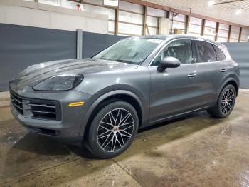  Salvage Porsche Cayenne