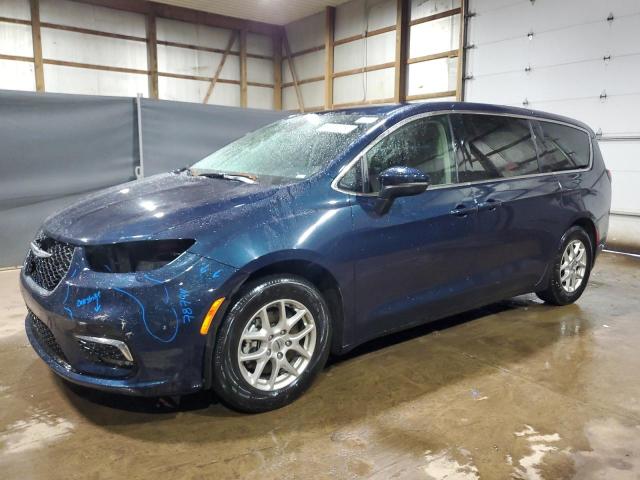  Salvage Chrysler Pacifica