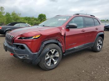  Salvage Jeep Cherokee