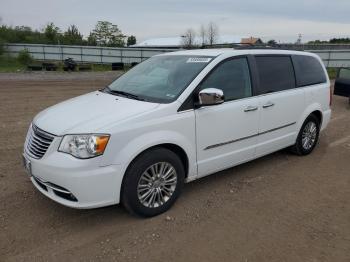  Salvage Chrysler Minivan