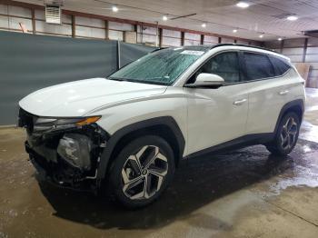  Salvage Hyundai TUCSON