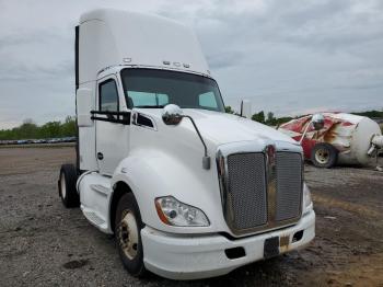  Salvage Kenworth T680