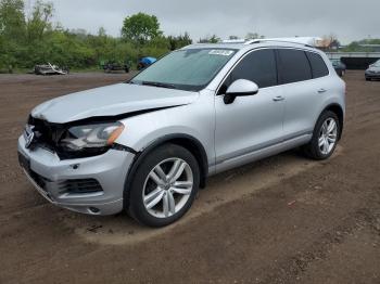  Salvage Volkswagen Touareg