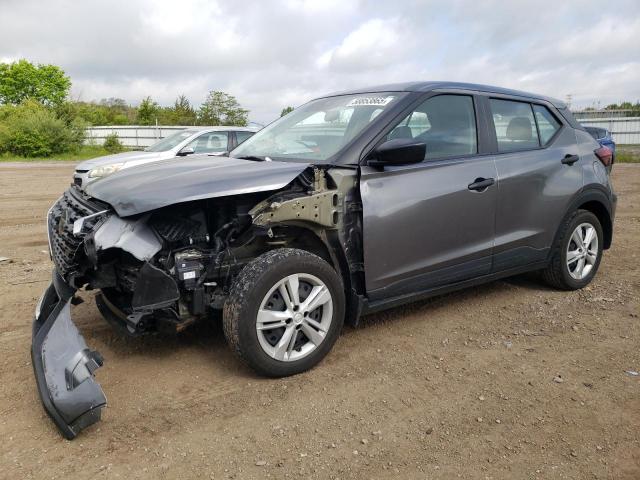  Salvage Nissan Kicks