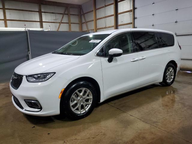  Salvage Chrysler Pacifica