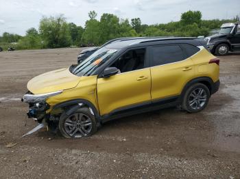  Salvage Kia Seltos