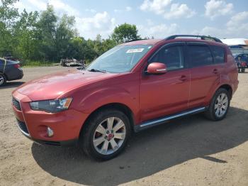  Salvage Mitsubishi Outlander