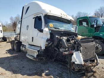  Salvage Freightliner Cascadia