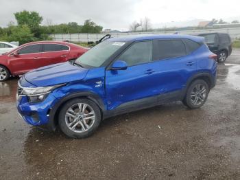  Salvage Kia Seltos