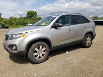  Salvage Kia Sorento