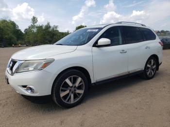  Salvage Nissan Pathfinder
