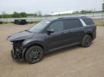  Salvage Kia Carnival