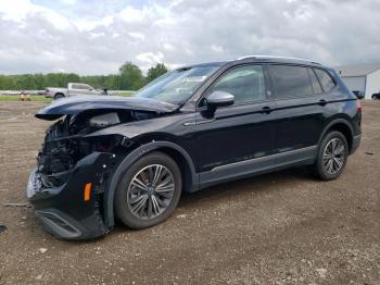  Salvage Volkswagen Tiguan
