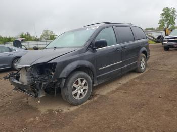  Salvage Chrysler Minivan