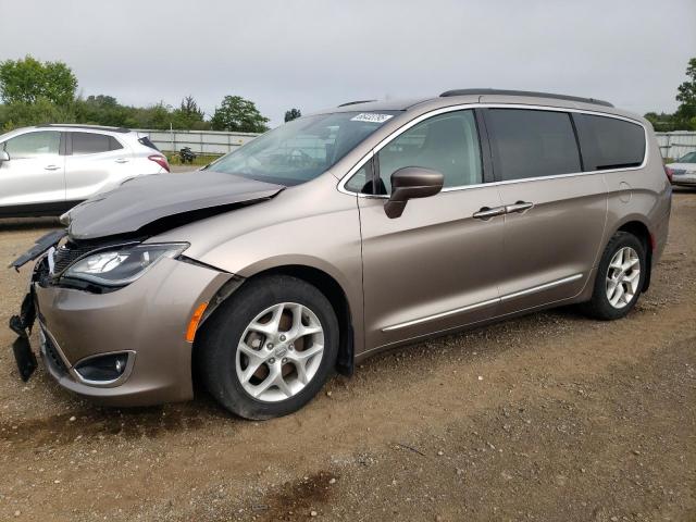  Salvage Chrysler Pacifica