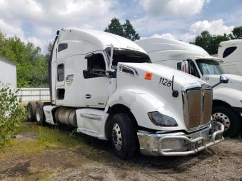  Salvage Kenworth T680