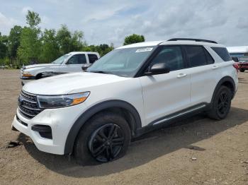  Salvage Ford Explorer