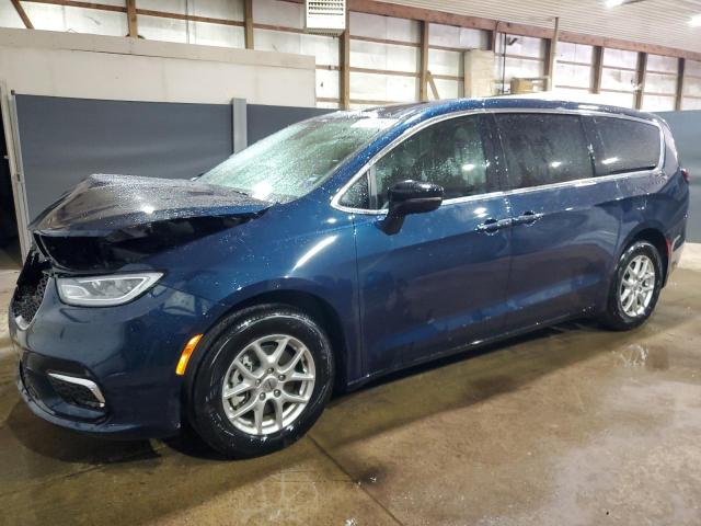  Salvage Chrysler Pacifica