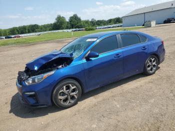  Salvage Kia Forte