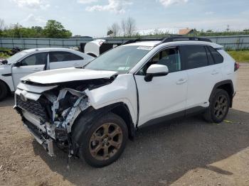  Salvage Toyota RAV4