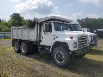  Salvage International Navistar