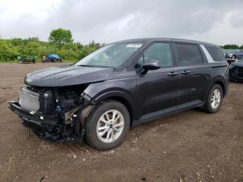  Salvage Kia Carnival
