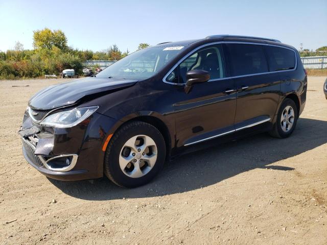  Salvage Chrysler Pacifica