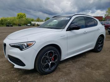  Salvage Alfa Romeo Stelvio