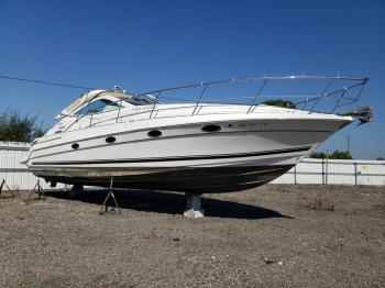  Salvage Doral Bowrider
