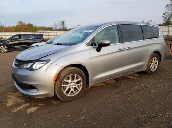  Salvage Chrysler Pacifica
